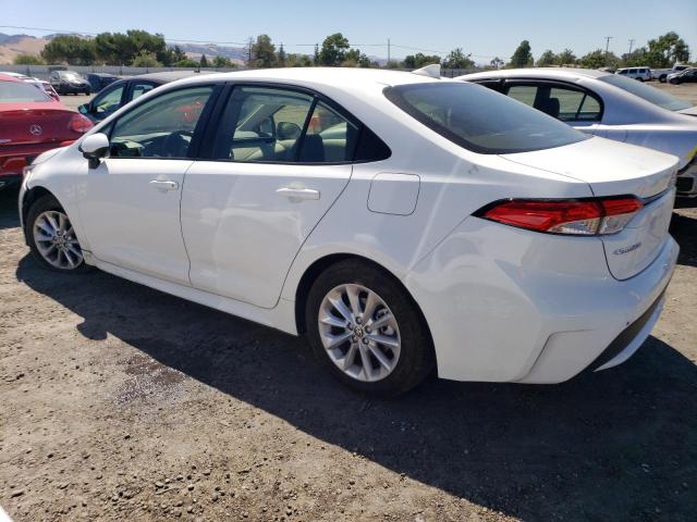JTDVPMAE8N3013491 Toyota COROLLA LE