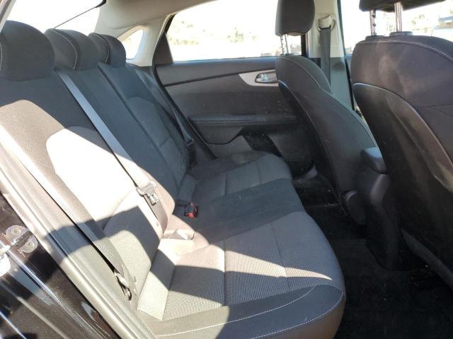 3KPF24AD7NE455116 KIA FORTE FE
