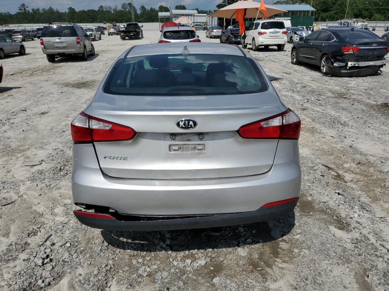 2016 Kia Forte Lx vin: KNAFK4A64G5507525