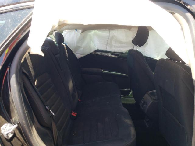 3FA6P0HD7JR145296 Ford FUSION SE