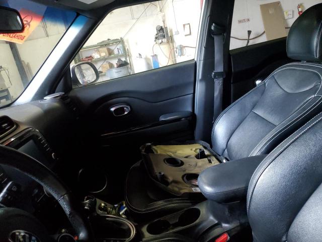 KNDJX3A51E7064302 KIA Soul !