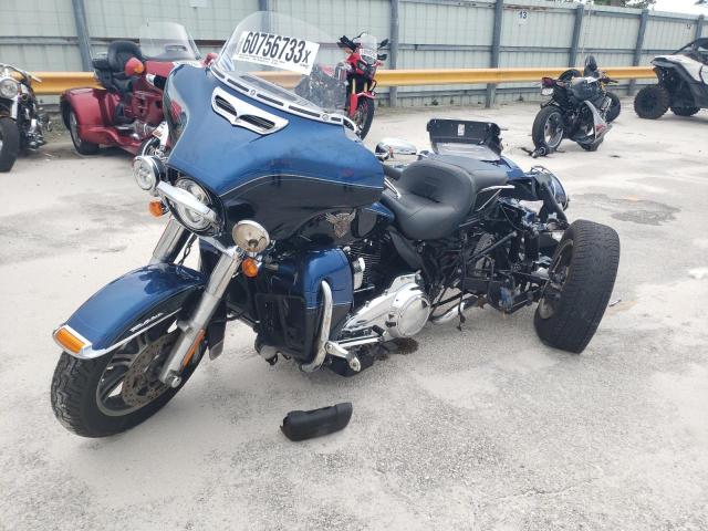 2018 HARLEY-DAVIDSON FLHTCUTG 1 1HD1MDD17JB850876