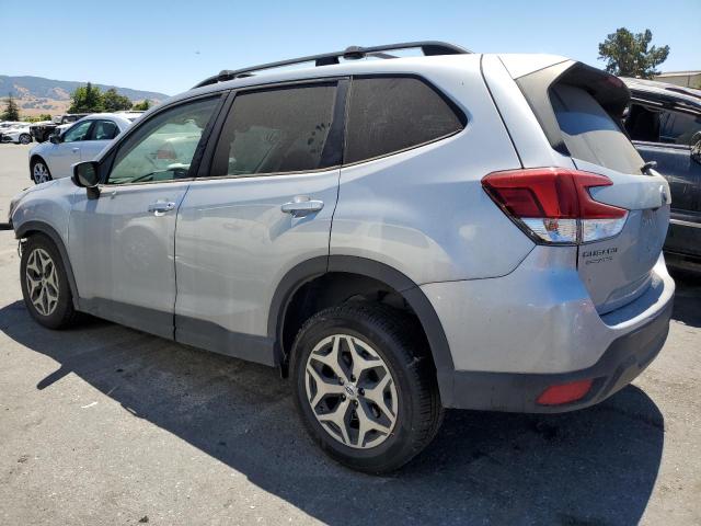 JF2SKAJC7LH565807 Subaru Forester Premium