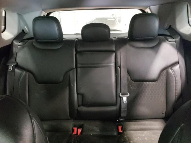 3C4NJCBB6JT227216 Jeep Compass Latitude