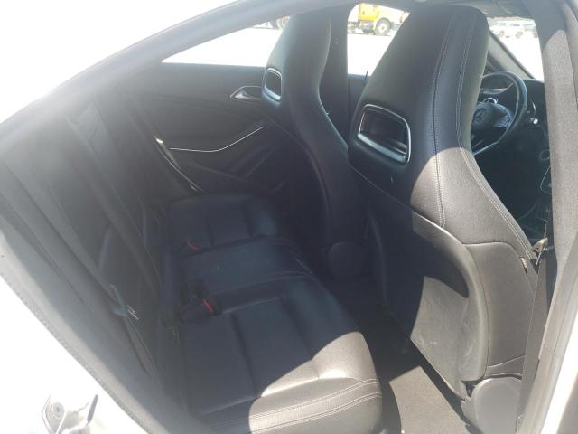 WDDSJ4EB0JN660668 Mercedes-Benz CLA 250