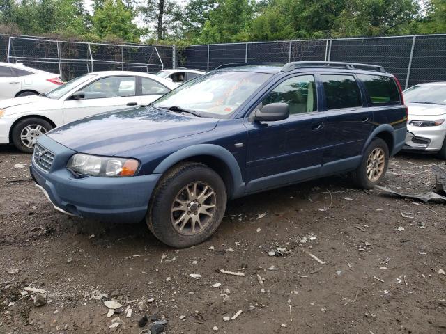 2004 Volvo XC70 