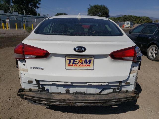 3KPFK4A77JE271556 KIA FORTE LX
