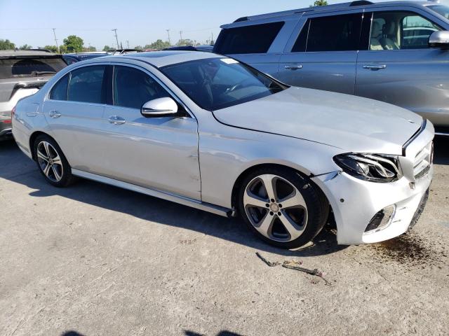 WDDZF4KB4HA235900 Mercedes-Benz E 300 4matic