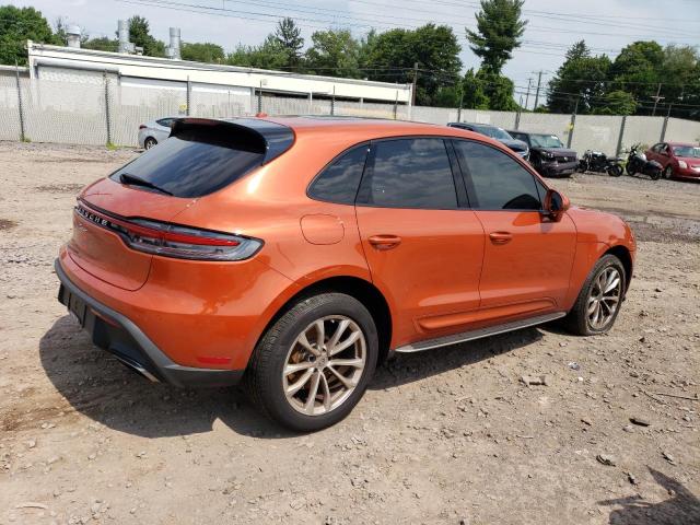 VIN WP1AA2A57NLB11642 2022 Porsche Macan no.3