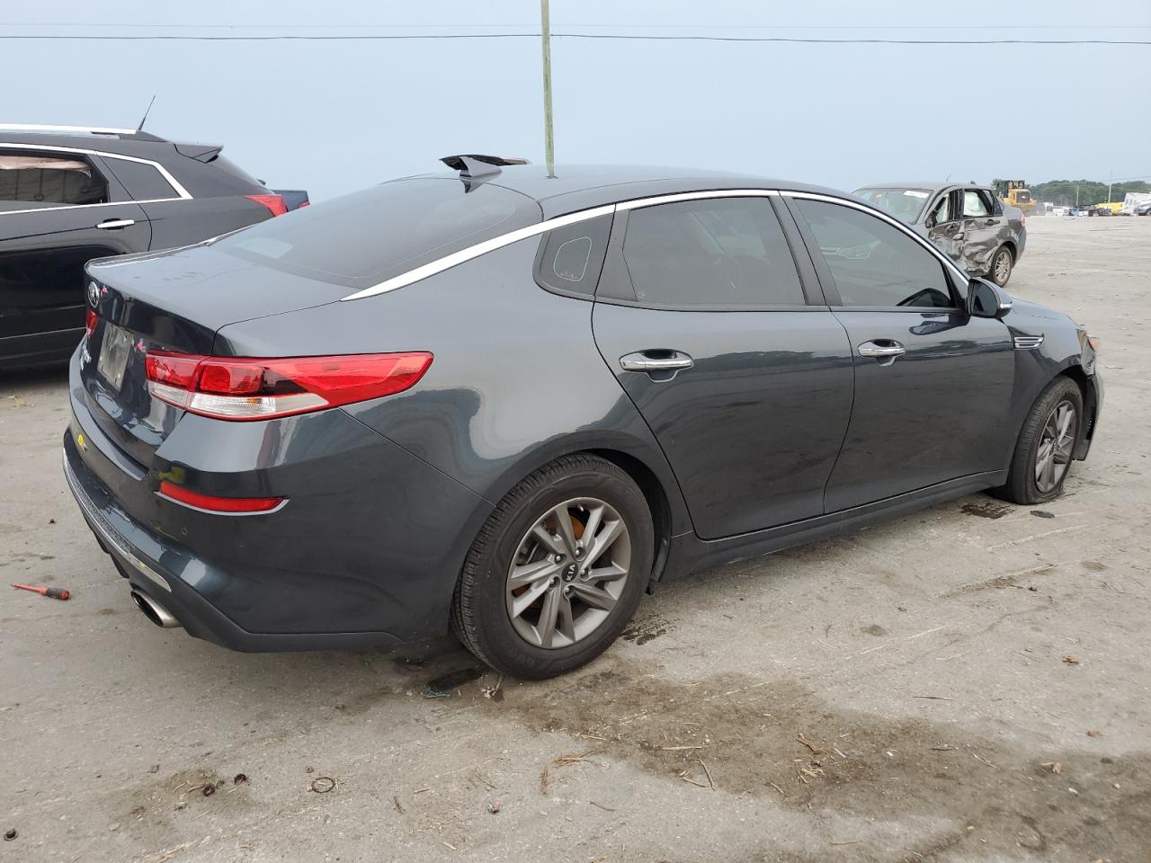 2020 Kia Optima Lx vin: 5XXGT4L31LG416662