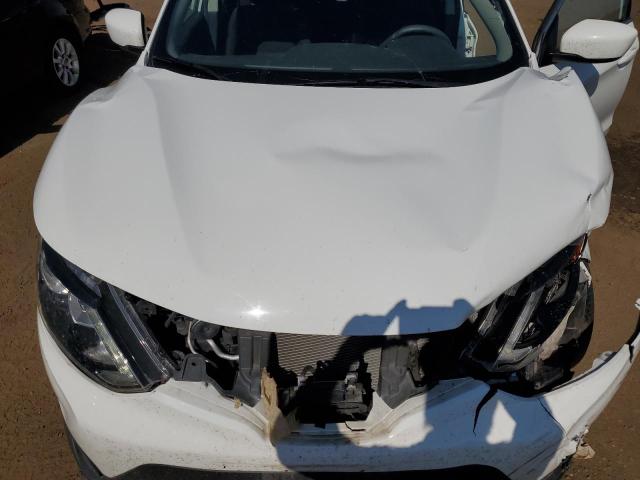 JN1BJ1CP5JW155942 Nissan Rogue Sport S