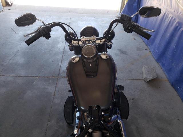 2018 HARLEY-DAVIDSON FLHC HERIT - 1HD1YAJ30JC025202