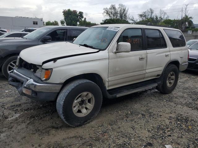 1999 Toyota 4Runner SR5