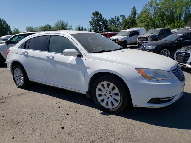 1C3CCBAB8EN206598 Chrysler 200 LX
