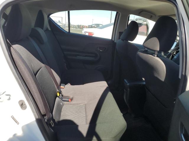 JTDKDTB34J1608797 Toyota PRIUS C