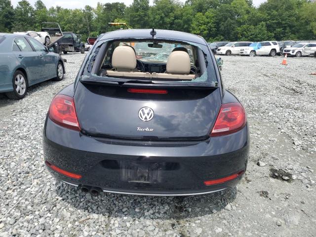 2018 VOLKSWAGEN BEETLE SE - 3VWJD7AT4JM700948