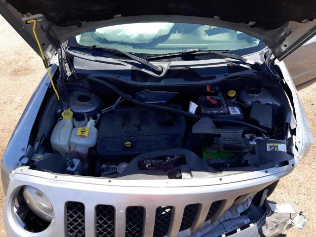 1C4NJRFB9GD651274 Jeep Patriot Latitude