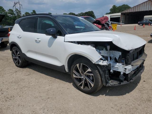 2022 VOLVO XC40 T4 R- - YV4AC2HMXN2643107