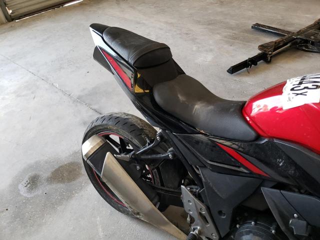 2018 SUZUKI GSX250R LC6DN11A2J1102892