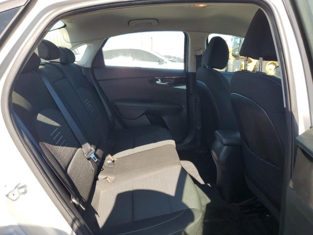 3KPF34AD5KE134622 KIA Forte Gt Line