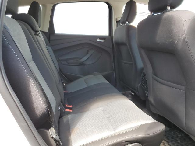 1FMCU0GD5JUC90736 Ford ESCAPE SE