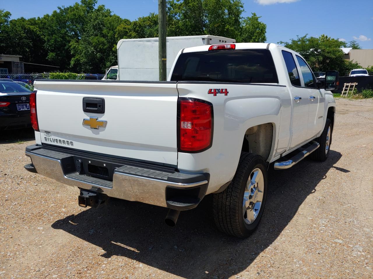 VIN: 2GC2KREG1K1153684 2019 CHEVROLET ALL Models