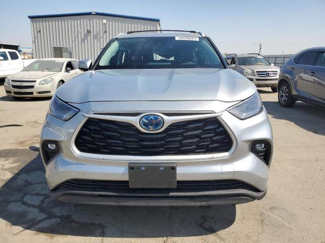 VIN 5TDGARAH1NS516439 2022 Toyota Highlander, Hybri... no.5