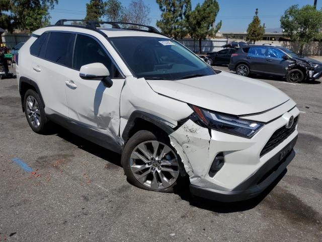 2T3C1RFV8NW213394 Toyota Rav4 Xle Premium
