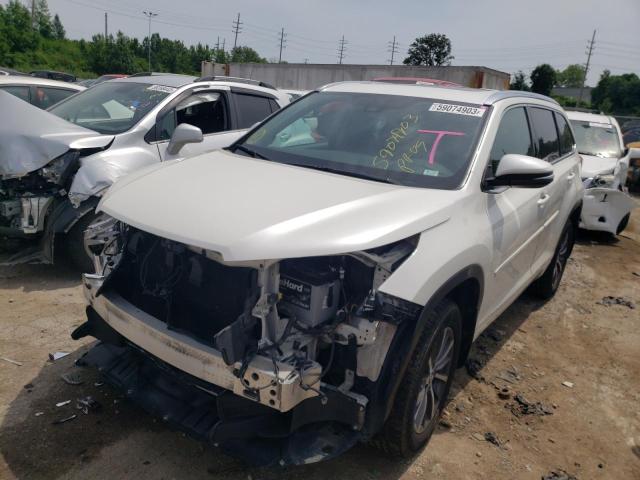 2017 Toyota Highlander SE