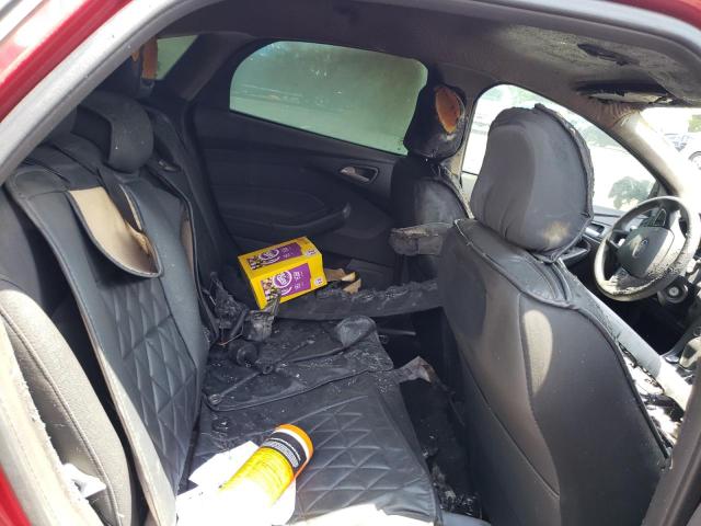 1FADP3FEXHL271276 Ford FOCUS SE