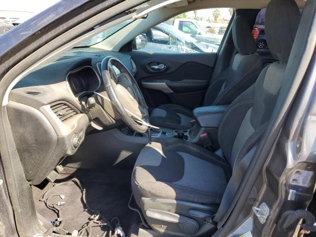 1C4PJLCB9JD620950 Jeep Cherokee Latitude