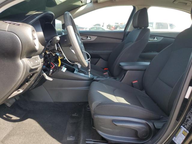 3KPF24AD2KE097466 KIA FORTE FE