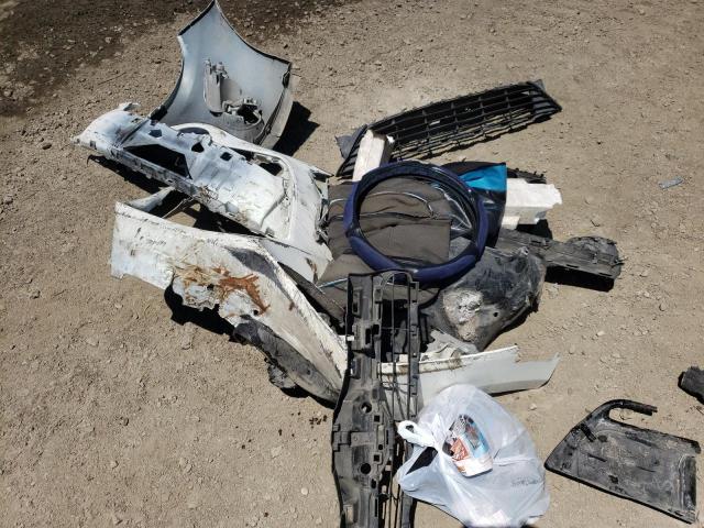 JTDKDTB35F1580094 Toyota PRIUS C
