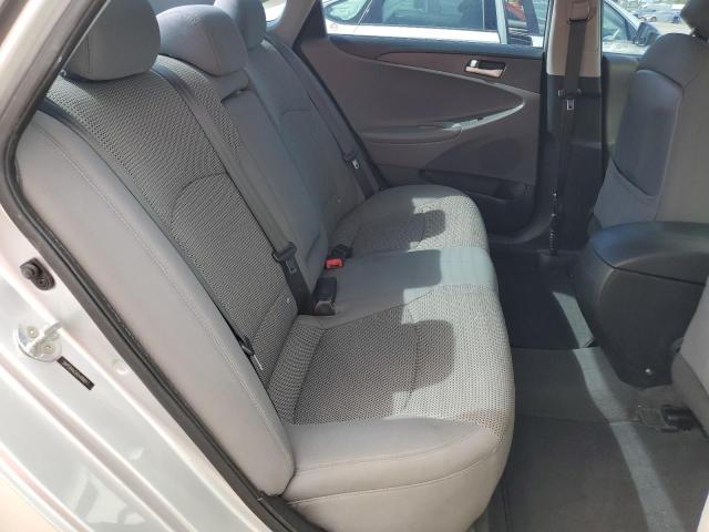 VIN: 5NPEB4AC0CH499017 Auction: COPART Lot: 60565663 Location: FL - ORLANDO SOUTH 5NPEB4AC0CH499017 HYUNDAI SONATA 2012 GRAY Photo 10