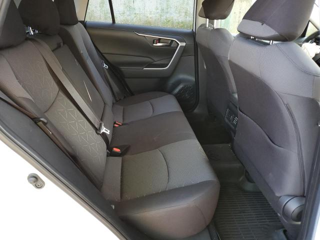 2021 TOYOTA RAV4 XLE - JTMW1RFV5MD081848