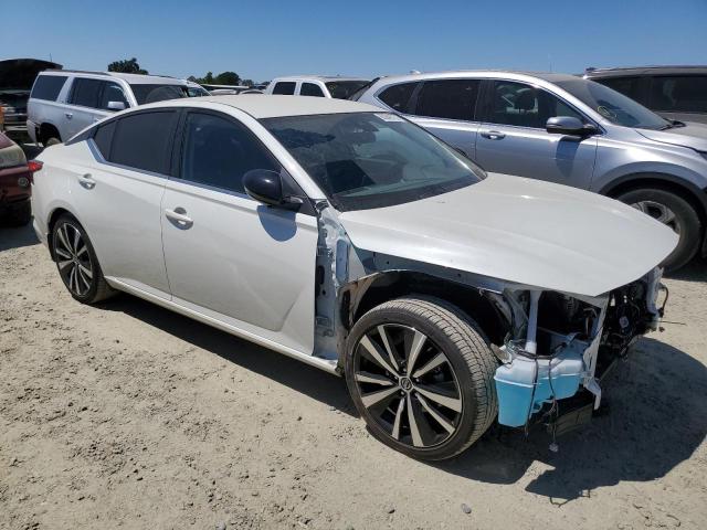 1N4BL4CVXNN353893 Nissan Altima SR 4