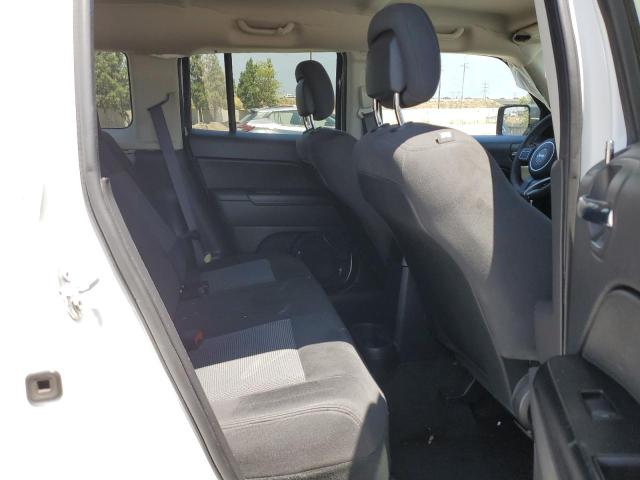 1C4NJPFA2HD134654 Jeep Patriot Latitude
