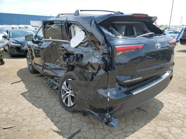 5TDKDRBH6PS008762 Toyota Highlander  2