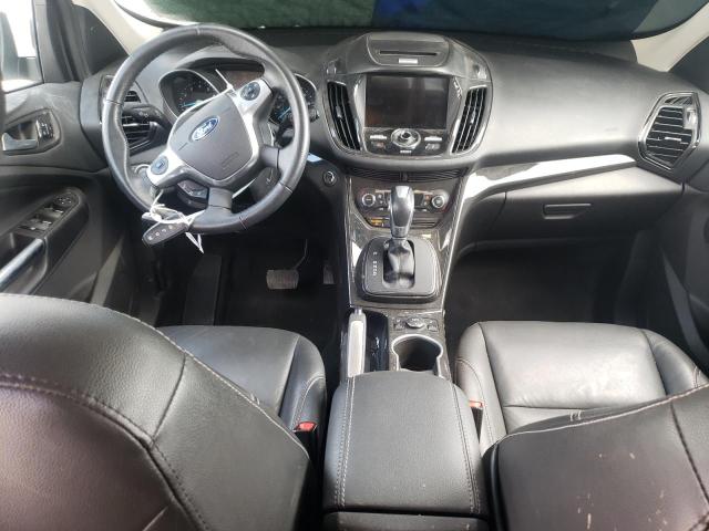 1FMCU9J90GUA27670 Ford Escape Titanium
