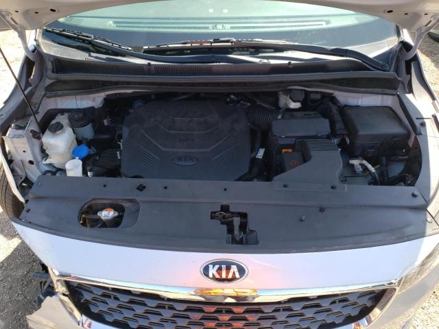 KNDMB5C17K6548591 KIA SEDONA LX