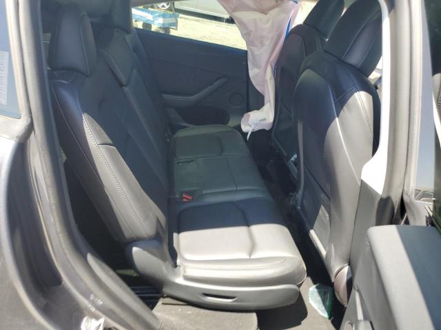 7SAYGAEE6NF545981 Tesla Model Y