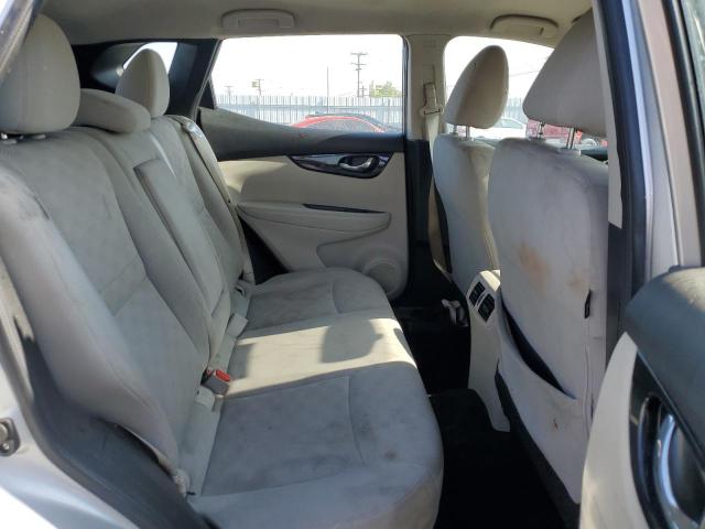 JN1BJ1CP1JW150317 Nissan Rogue Sport S