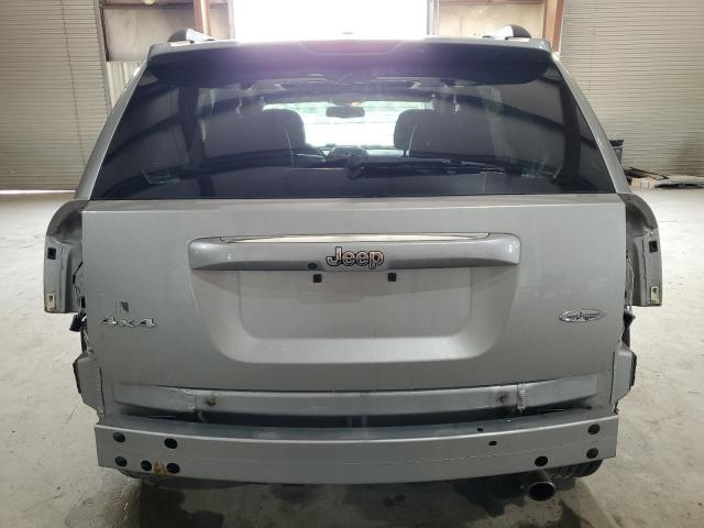 1C4NJDEB2GD726000 Jeep Compass Latitude