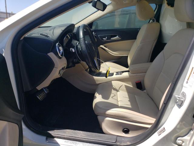 WDCTG4EB8FJ137890 Mercedes-Benz GLA 250