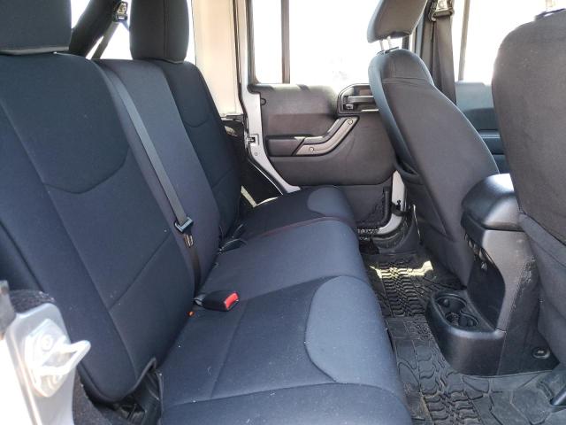 1C4HJWDG6GL113695 Jeep Wrangler Unlimited Sport