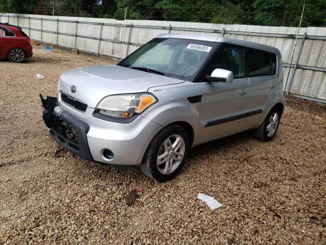 2010 Kia Soul +