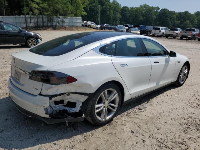 2015 TESLA MODEL S 70 5YJSA1S26FF084149