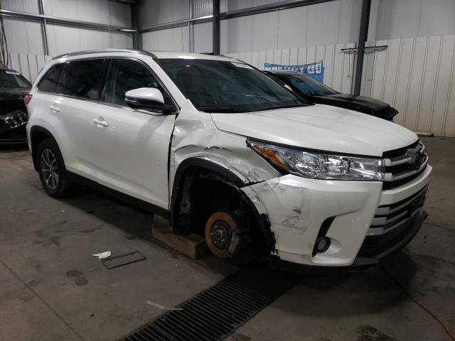 VIN 5TDJZRFH3KS606064 2019 Toyota Highlander, SE no.4