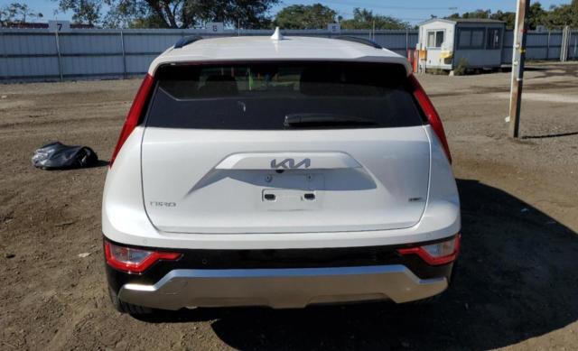 KNDCR3LE8P5058074 KIA NIRO EX