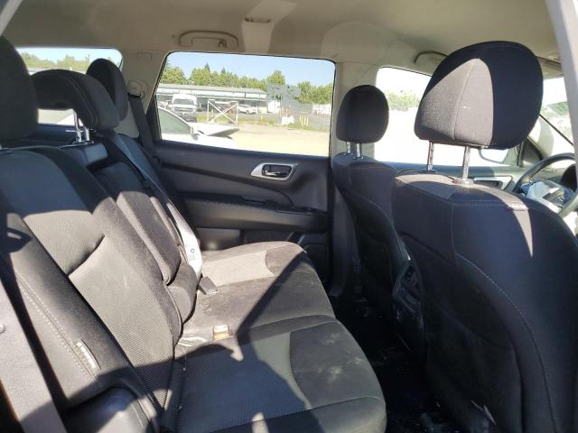 5N1DR2MM0JC670756 Nissan Pathfinder S
